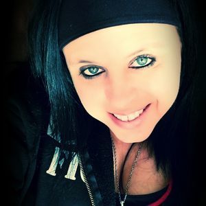 Meet your Posher, Kelley